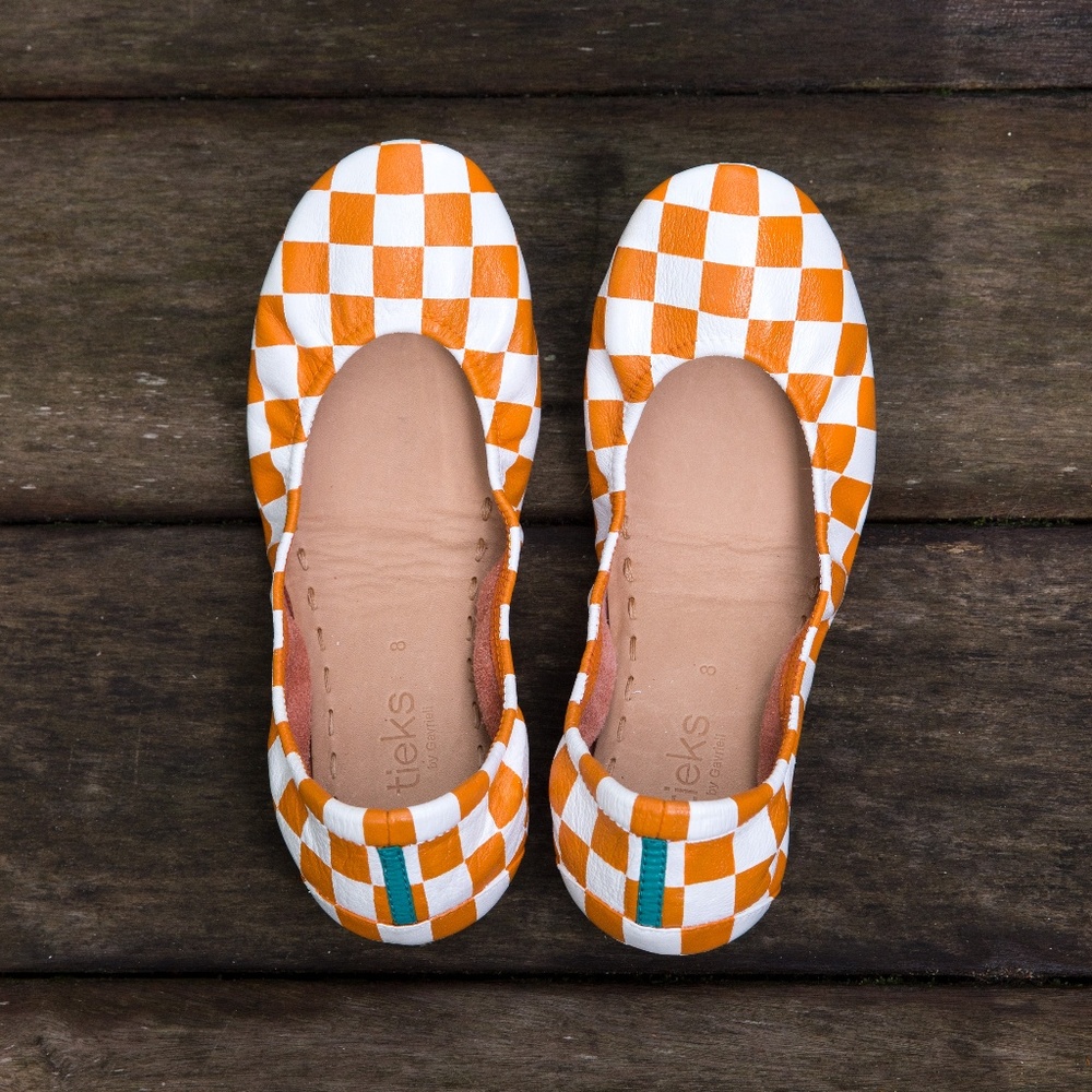 NIB Hand-Painted Custom Checkerboard Tieks Size 8 - Picture 5 of 8